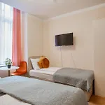 Votivpark Rooms I Self Check In